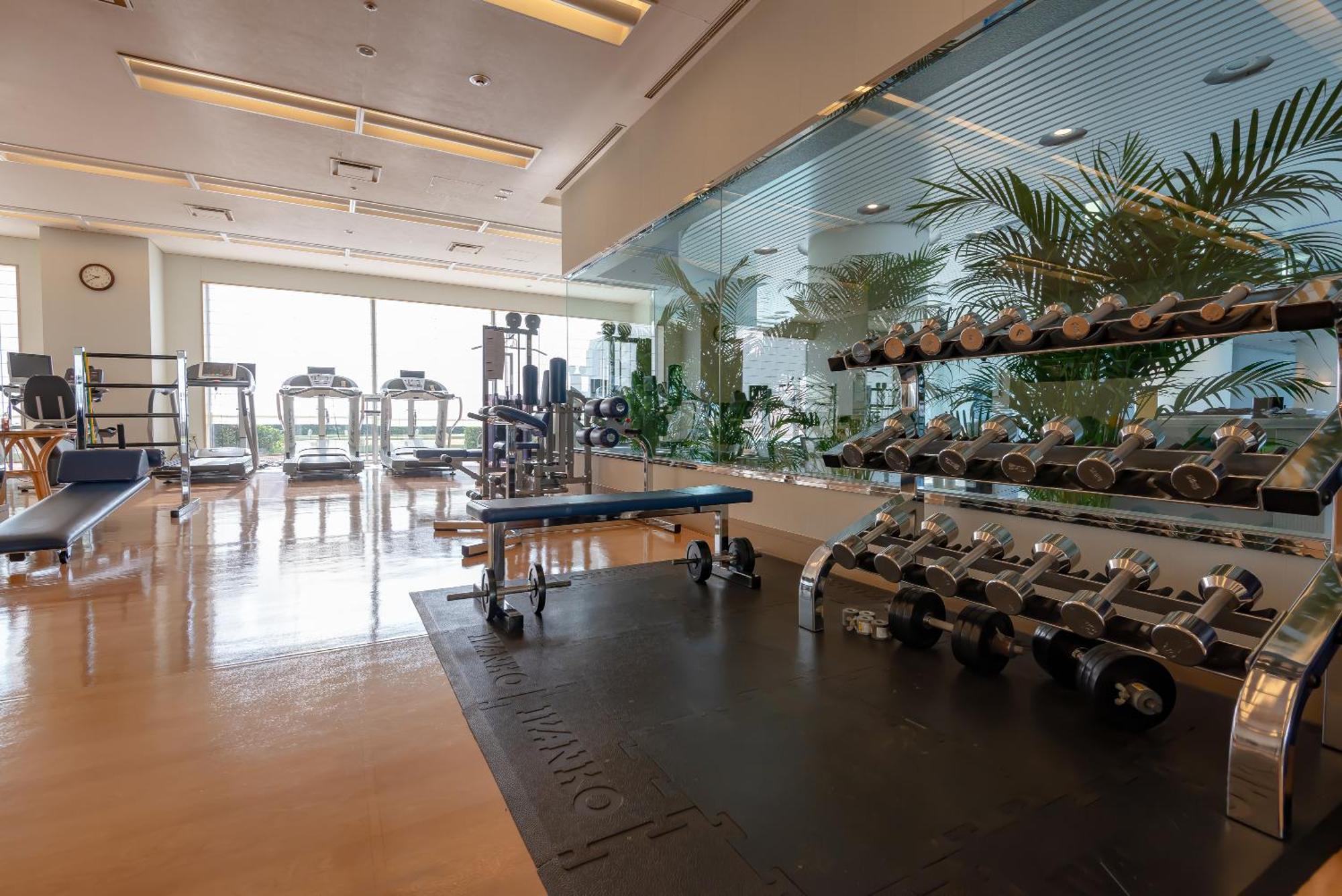 Hotel Okura Fukuoka Φουκουόκα Εξωτερικό φωτογραφία The gym at the Ritz-Carlton, Dubai