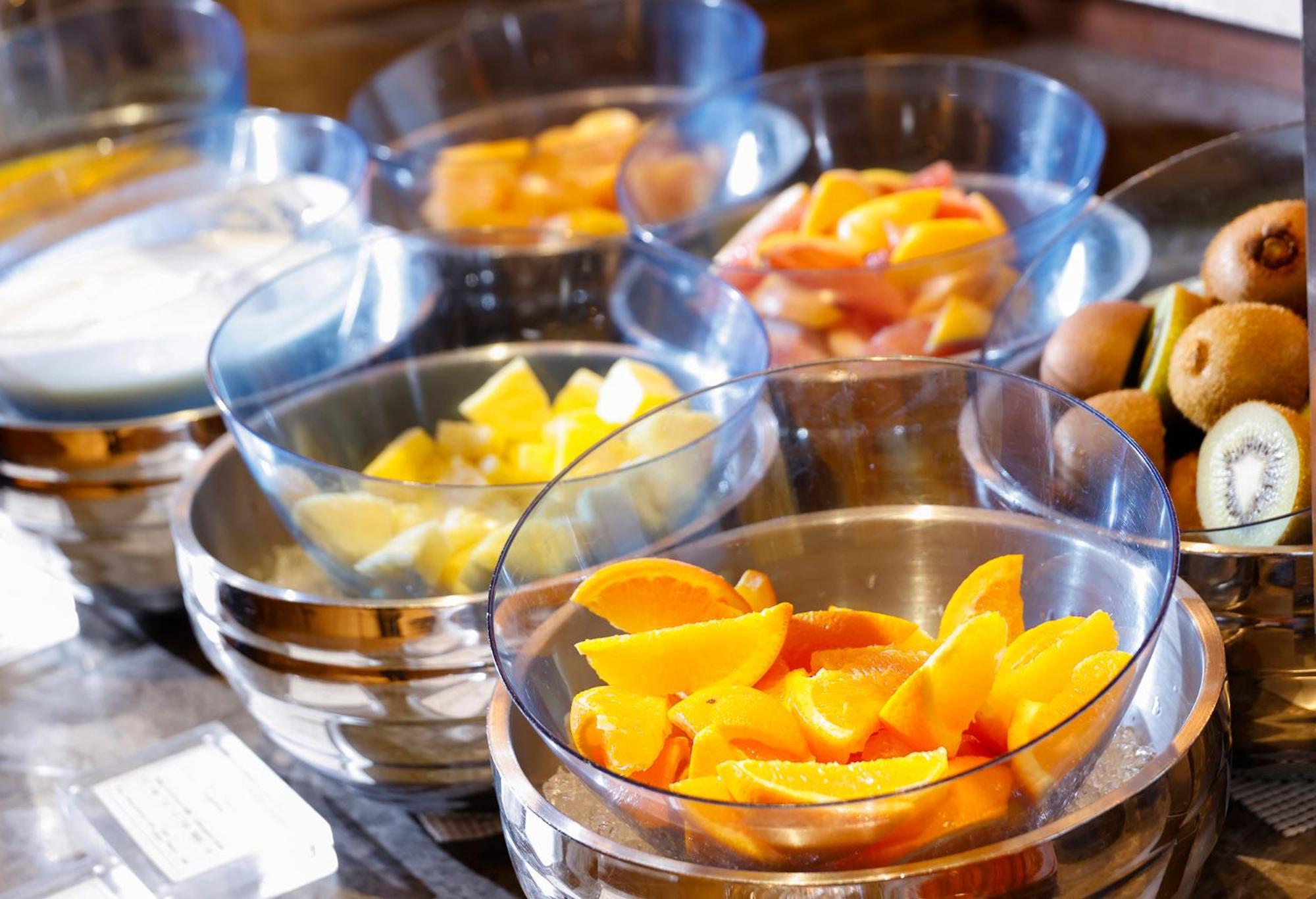 Hotel Okura Fukuoka Φουκουόκα Εξωτερικό φωτογραφία Fruit salad