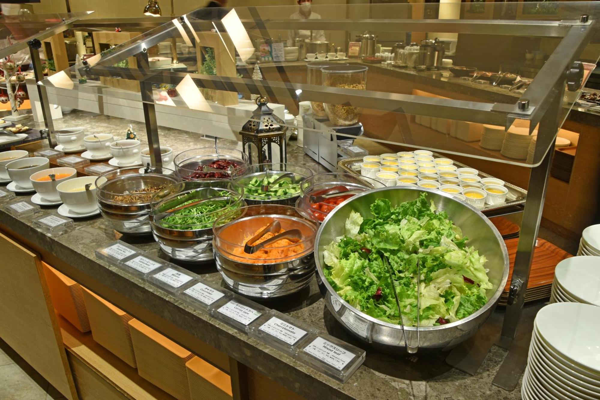 Hotel Okura Fukuoka Φουκουόκα Εξωτερικό φωτογραφία A salad bar